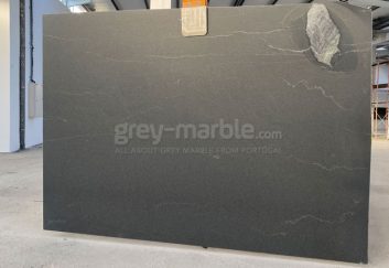 Nero Black marble from Portugal